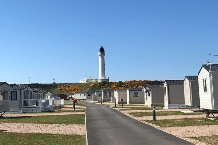 Highway Hotel Lossiemouth Exterior photo